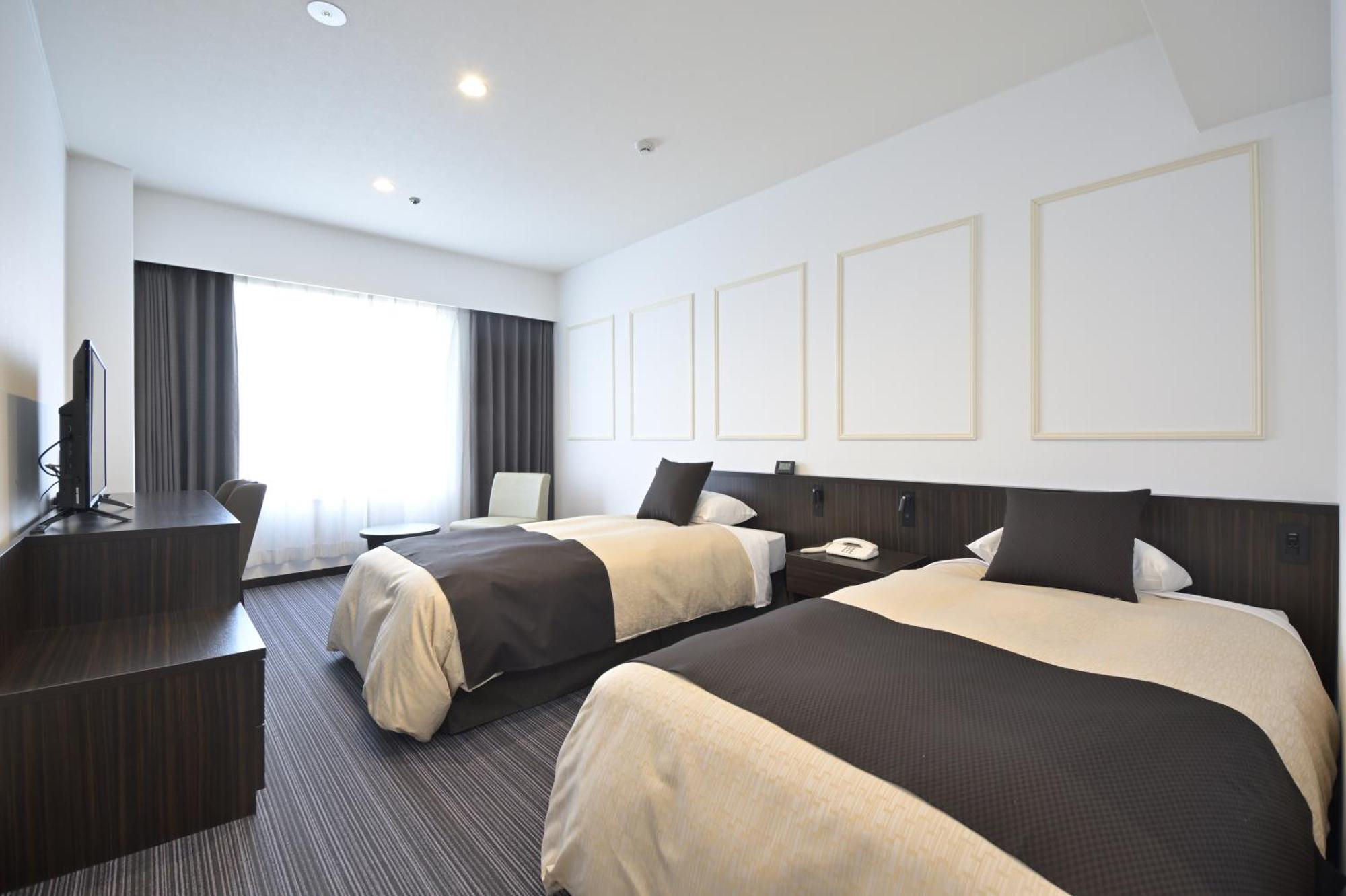 The Italia Ken Hotel Niigata Exterior foto