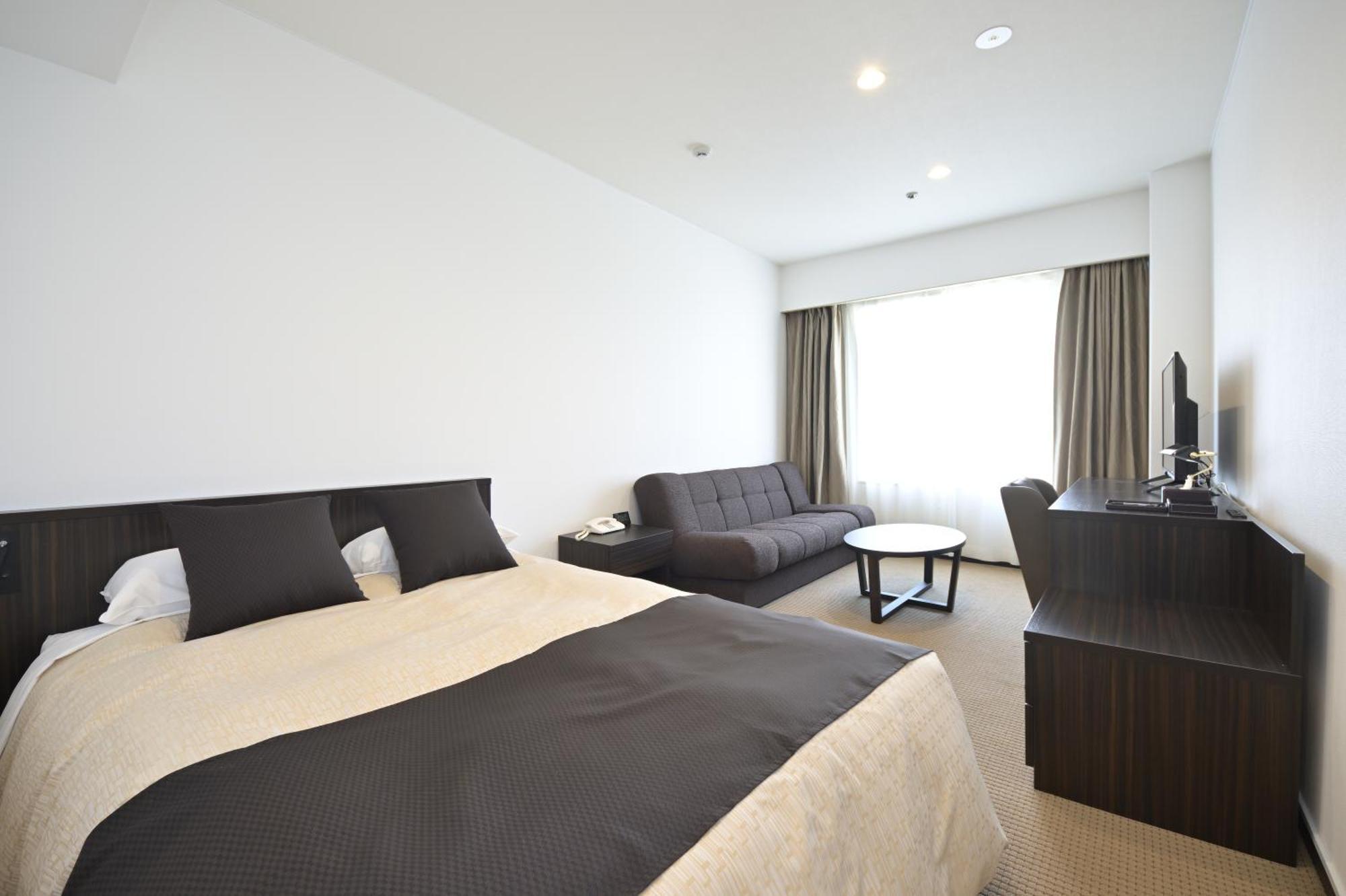 The Italia Ken Hotel Niigata Exterior foto